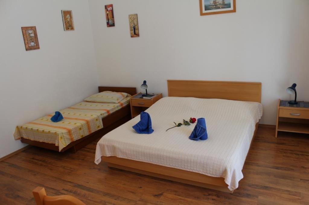 Apartments Lozica Dubrovnik Bagian luar foto