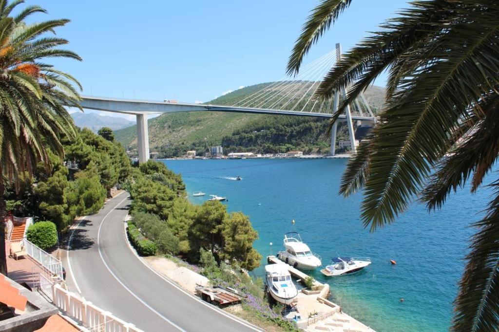 Apartments Lozica Dubrovnik Bagian luar foto